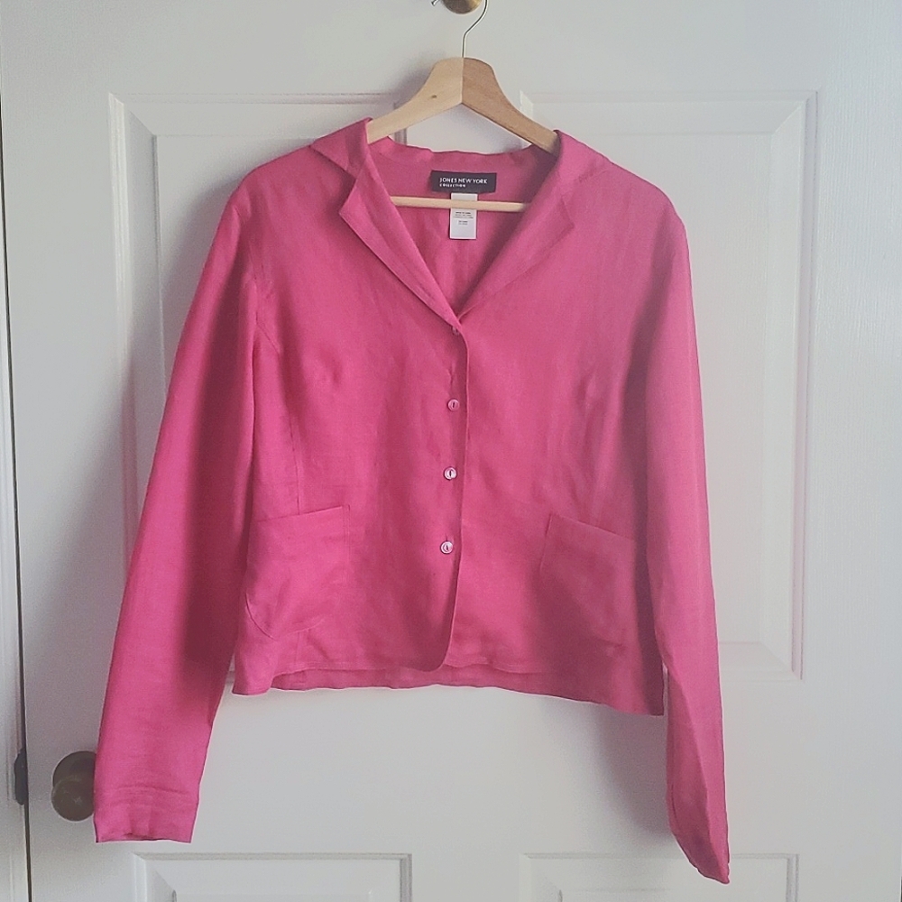 Jones New York button down blouse in bright Raspberry 100% Linen